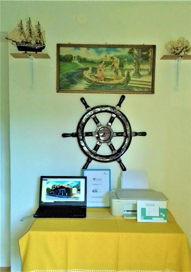 Apartamento Branko Fabijanic Front Row By The Sea Selce Exterior foto
