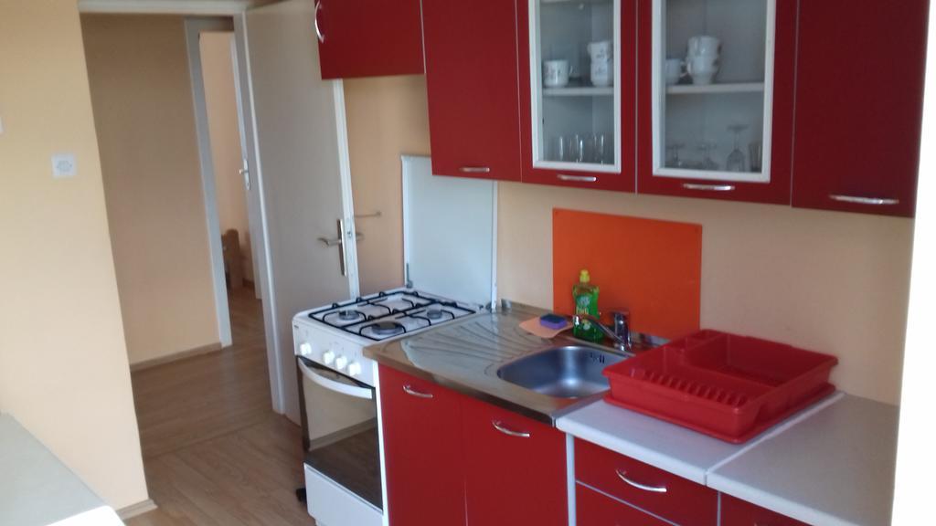 Apartamento Branko Fabijanic Front Row By The Sea Selce Exterior foto